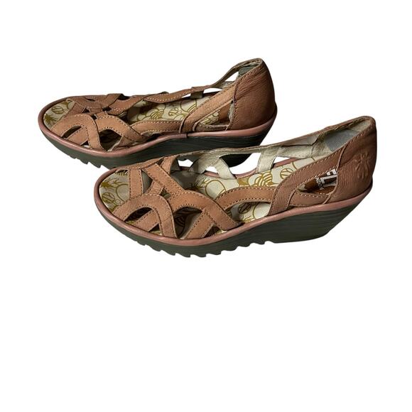 Fly London Yadi Wedge Sandals‎ in Rose EUC Size 39 / 8 -8.5 - Picture 9 of 15